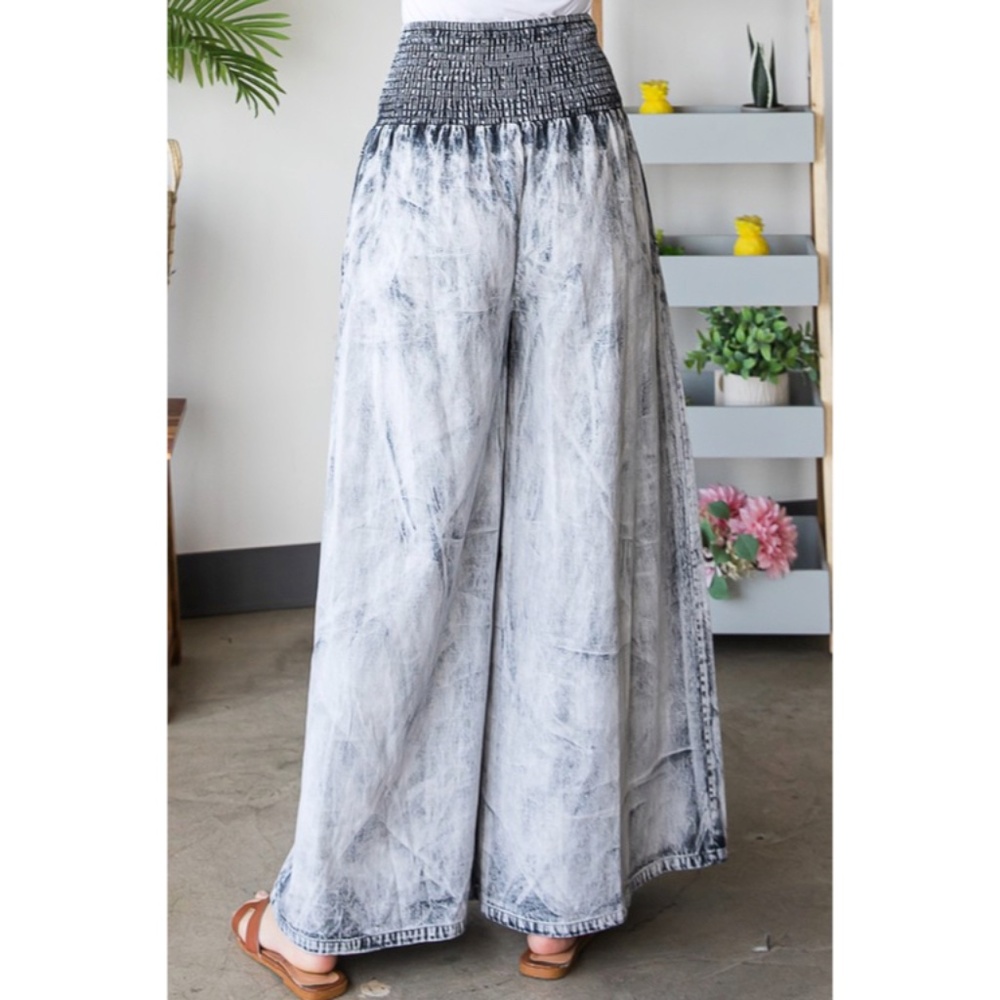 SOLD OUT Bleach Washed Gray Wide Palazzo Leg Tencel Casual Smocked High Waist - Picture 5 of 7